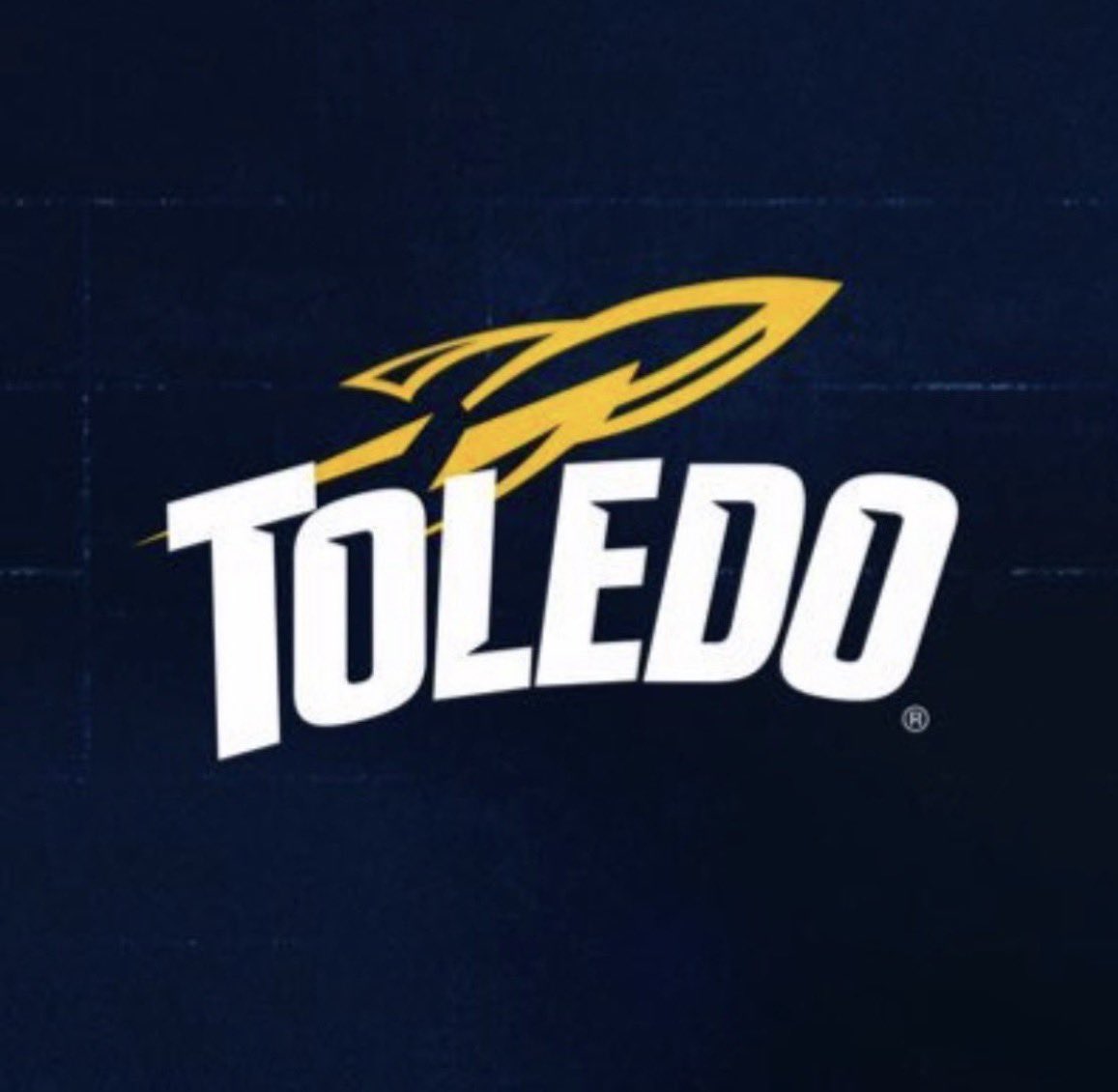 JordanOsagiede's tweet photo. I Will Be Attending The University Of Toledo Friday Night Lights Camp This Friday Can’t Wait To Showcase My Skills @CoachSnowden @CoachCalley21 @Jamahl_Johnson @DesRosiers_Jake @LoganM_CFB @coach_mjacobs https://t.co/ltBnsc6x1r