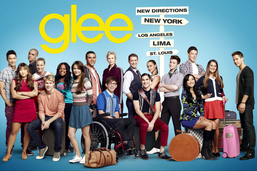 frankenteenz's tweet photo. its giving glee s4/s5 promo pics https://t.co/MY7DsZi3w5