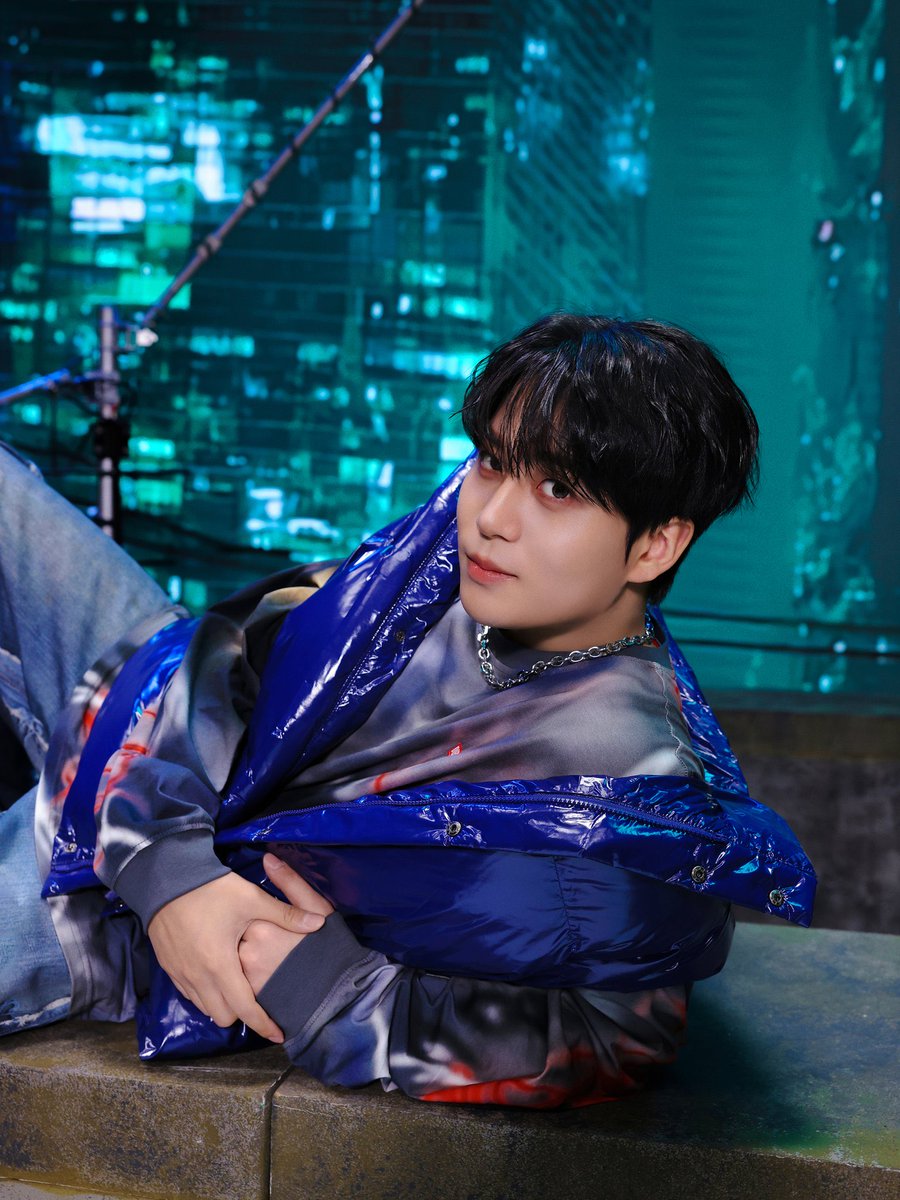 jinidreaming's tweet photo. Please, he’s so precious 😭😭😭😭 https://t.co/cOjNrw4CuU