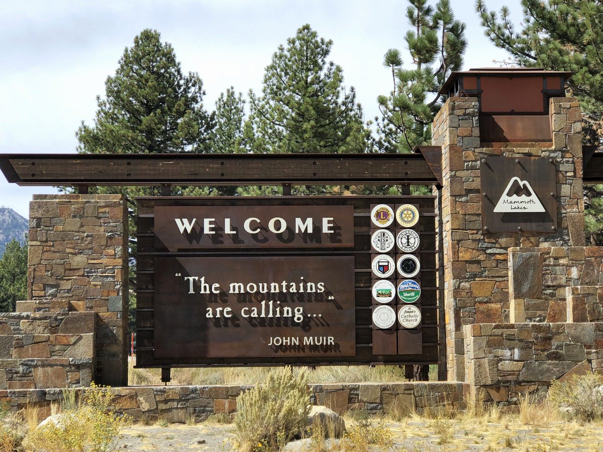 CAsWatershed's tweet photo. Forest restoration work around Mammoth Lakes helped reduce hazardous fuels and improve wildfire resilience across nearly 56k acres of the Inyo National Forest. The project aimed to help protect the town, surrounding forests, and the recreation economy of the eastern Sierra. https://t.co/odipchvJQG