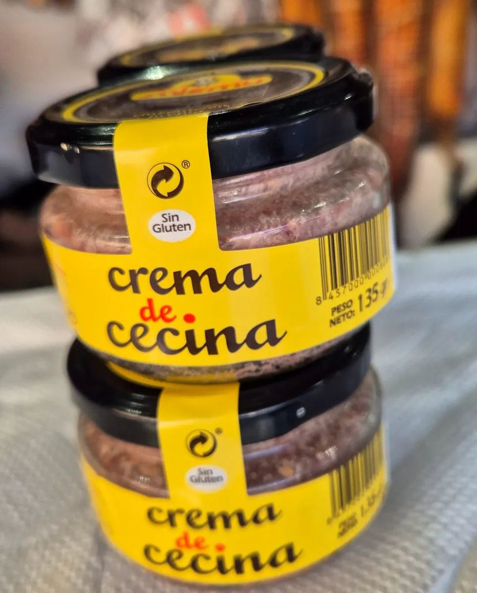 Lucioquesosyemb's tweet photo. 💬 Crema de cecina Salemu.
Crema de cecina se elaborada utilizando piezas enteras de la mejor cecina seleccionada, de esta manera se puede ofrecer el auténtico sabor de la misma. Una forma diferente y cómoda de disfrutar de todo el sabor de la cecina. https://t.co/JjEbyLCJ7C