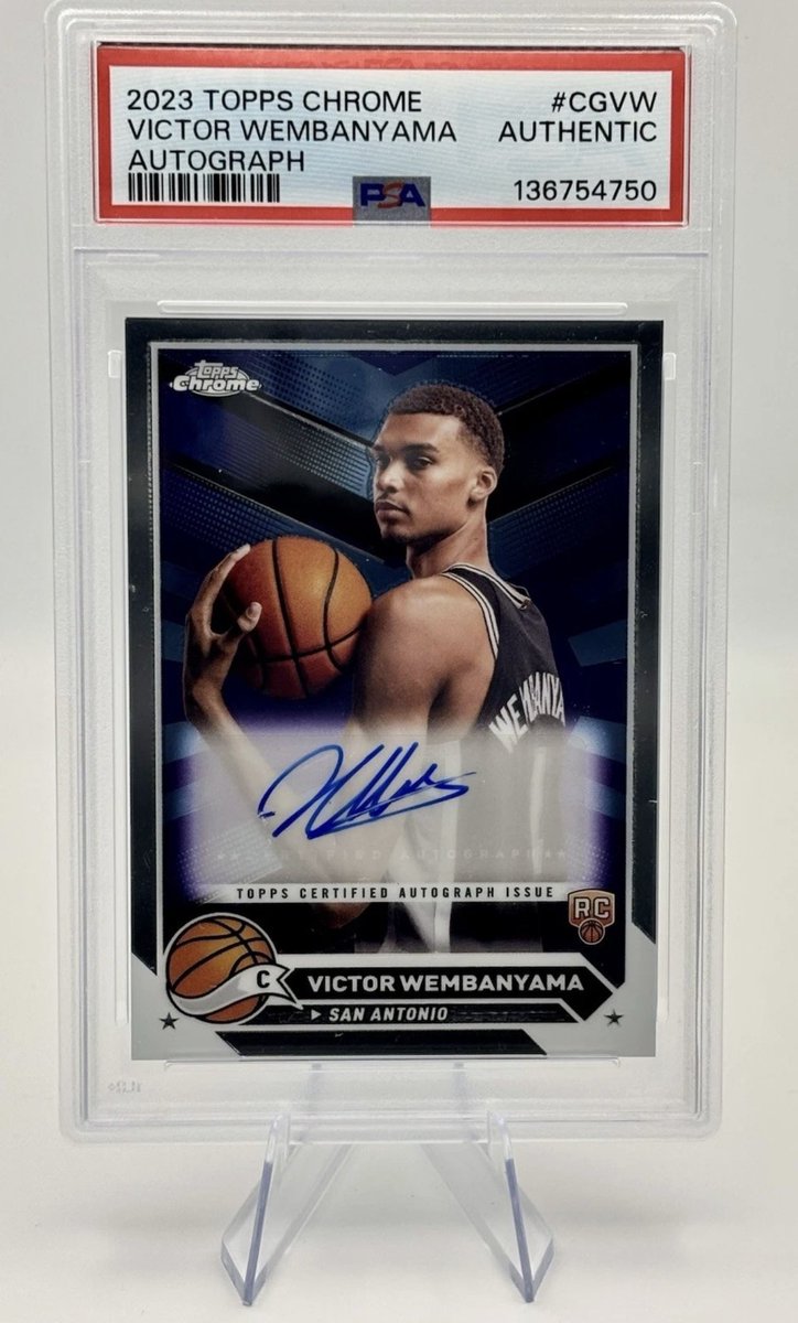 TheStrandCards's tweet photo. Listed at a 24 auction on eBay after last night’s game. Auction ends tonight at 11:30 est, and you can bid on it here:

https://t.co/5o8pAgNUmC https://t.co/8gjrpSda4F