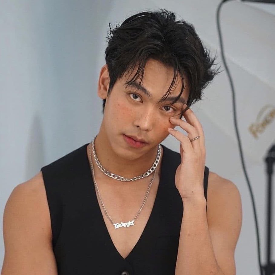 gink119's tweet photo. *ปรุงจืด💧*                                             *ปรุงจัด💥* https://t.co/hQex0P4VtG