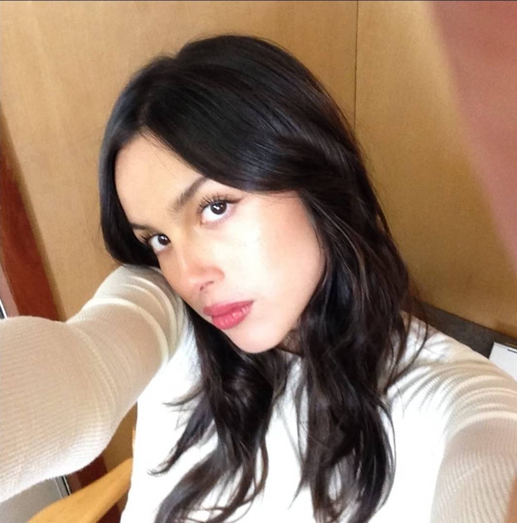 apricotcelebs's tweet photo. Which celeb makes you wanna just.... 

(and why is it Liv?) https://t.co/iONwlYfhxD