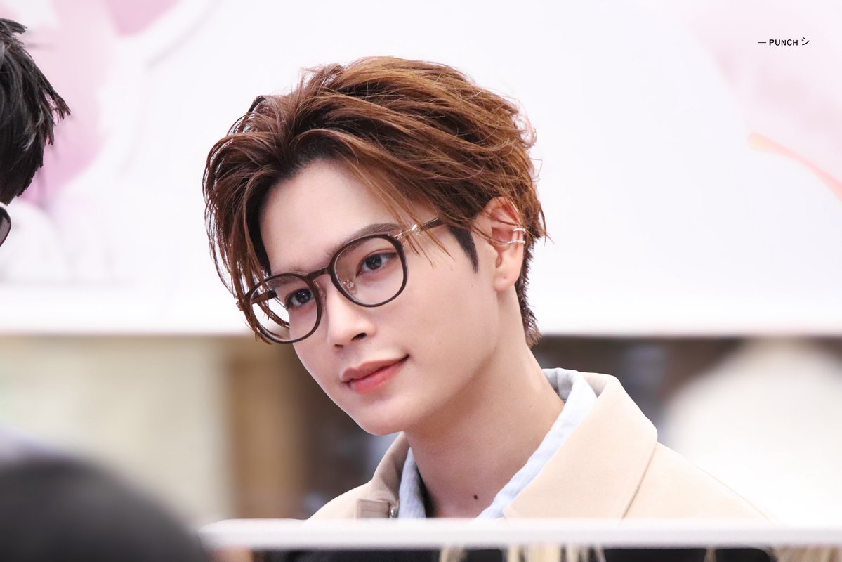cs_punch's tweet photo. 260609 — หล่อเหมือนไม่มีอยู่จริง

JUNIORMARK LENSKART POPMART
#LenskartTHxJuniorMark
#markjrtn @Markjrtn https://t.co/SJqFdw1hmE