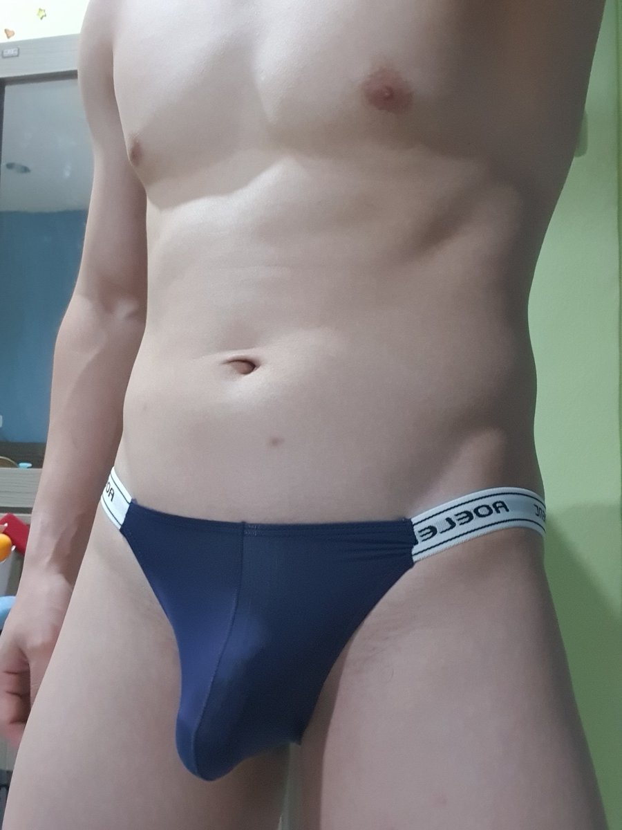 ilikepecs246's tweet photo. New pair feels great https://t.co/GpVyoJKPAz