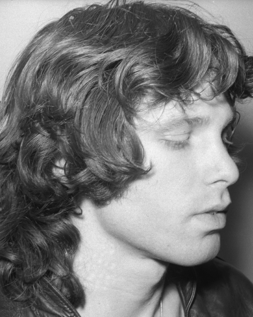 JimMorrison's tweet photo. TRANSLATIONS OF THE DIVINE

Translations of the divine
in all languages. The Blues,
The records get you high,
in armies / on swift channels.
The new dreamer will sing
to the mind w/ thoughts
unclutched by speech.
Pirate mind stations. Las Vegas T.V.
Midnite showings.

#JimMorrisonPoetry

Photos by Gloria Stavers