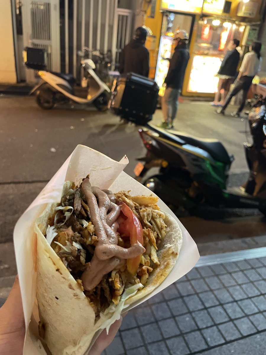 Aron9033's tweet photo. きたきた https://t.co/VIoepKc1Dr