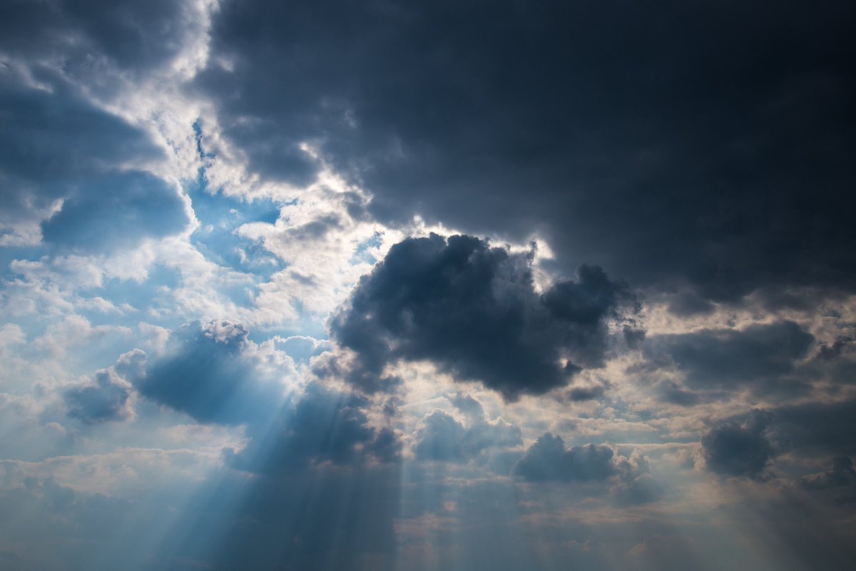 shropshirelive's tweet photo. Shropshire Weather: Showery rain breaking up through the morning, then sunshine and a continued risk of showers, before these fade towards evening. Winds lighter than Tuesday. A high of 16C. https://t.co/SdMZczRf4C