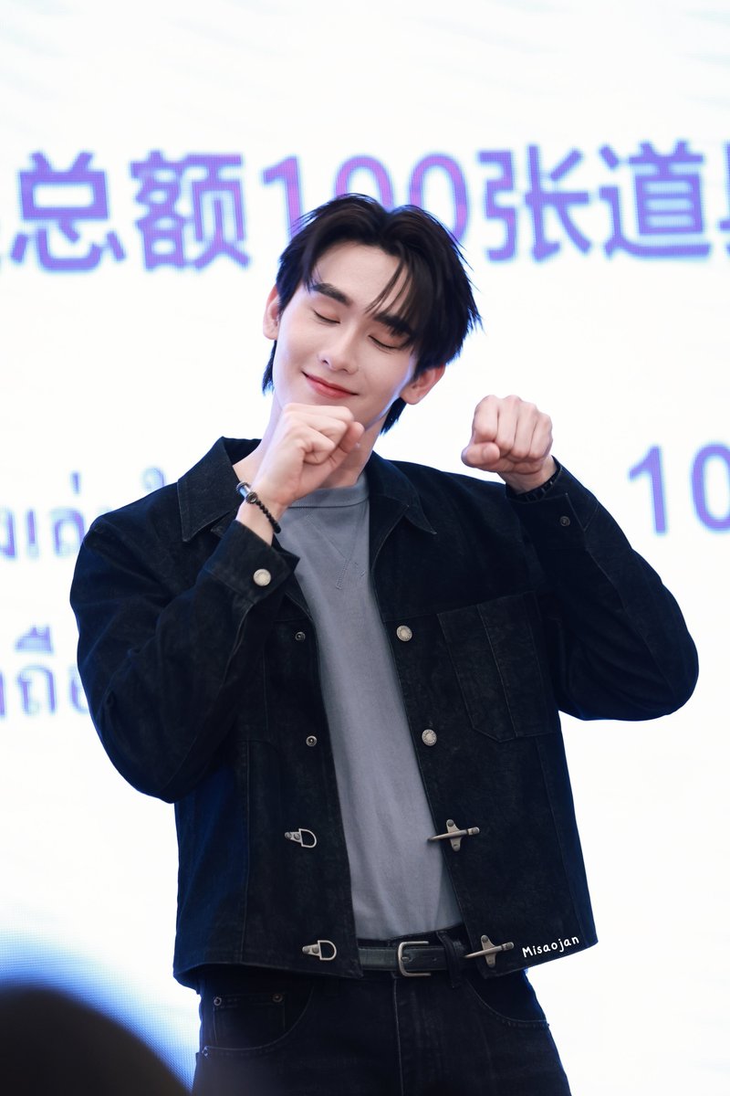 misaojan's tweet photo. แงวนี่นาาาา เมี๊ยววววว 🐱

ขอบคุณรูปจากพสจีนคนสวยค้าบ

#BookFMinChongqing2026 https://t.co/OvrVHxGrPs