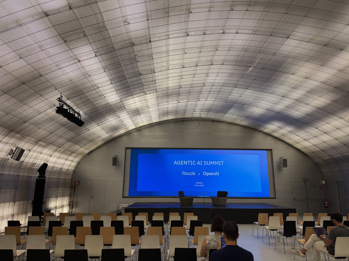 pablo_m's tweet photo. Attending @Rauda_AI Agentic AI Summit https://t.co/muvn2vhV9T