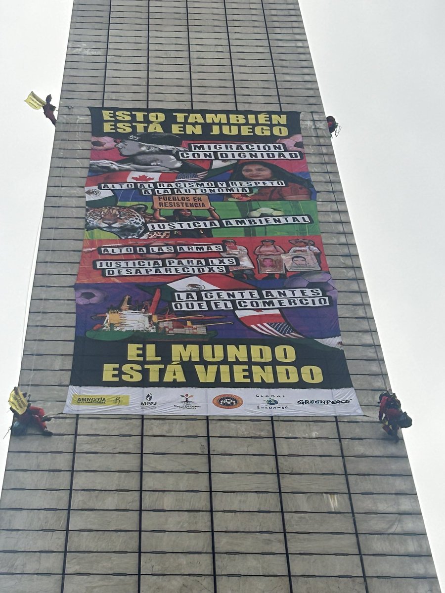 EdithFerreto's tweet photo. Ahora que el mundo está viendo, recordamos que los medioambientales, el derecho a la seguridad no militarizada, los derechos de las personas migrantes, los de las personas desaparecidas y sus familias, los de las mujeres buscadoras, TAMBIÉN ESTÁN EN JUEGO https://t.co/c9CA3LZ3jt