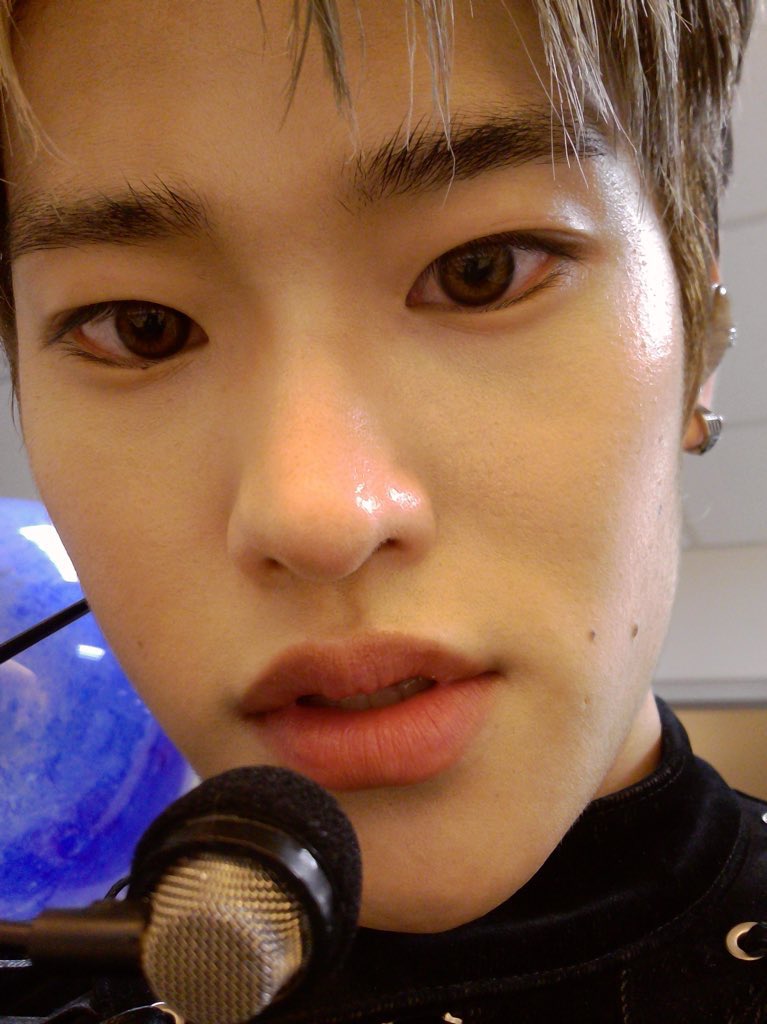 s_2003_hee's tweet photo. https://t.co/u5r5dTz95P