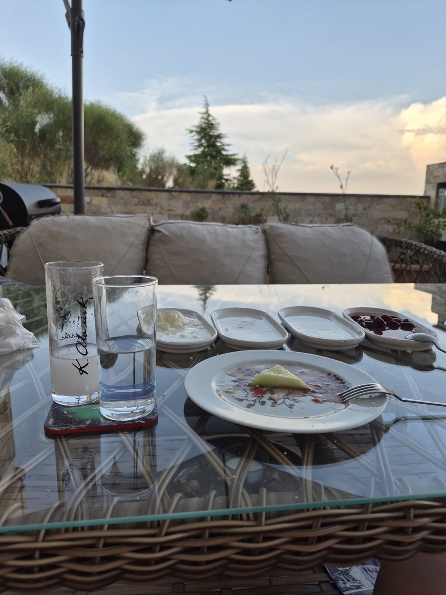 Stavrogin35's tweet photo. Öyle olsun..
#izmir https://t.co/ZolvpmFVmT