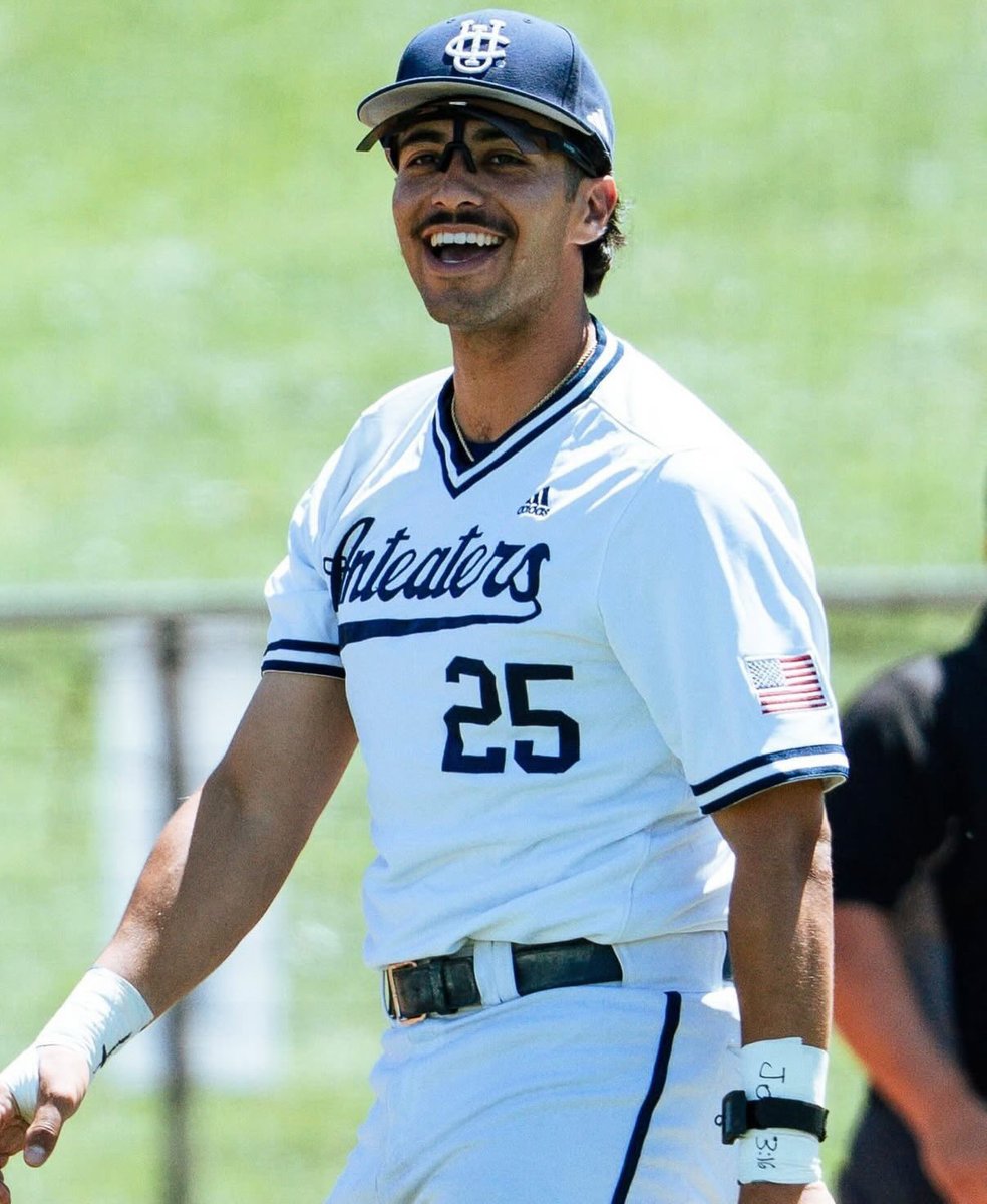 DKelly_14's tweet photo. Omaha Week is here‼️‼️‼️

- Celebrate the College World Series with Maris Optics’ flip-up sunglasses, designed by a former PRO
- Enjoy 30% off with code OMAHA 

@NCAABaseball @NCAABSB https://t.co/IXuKKQEPKD