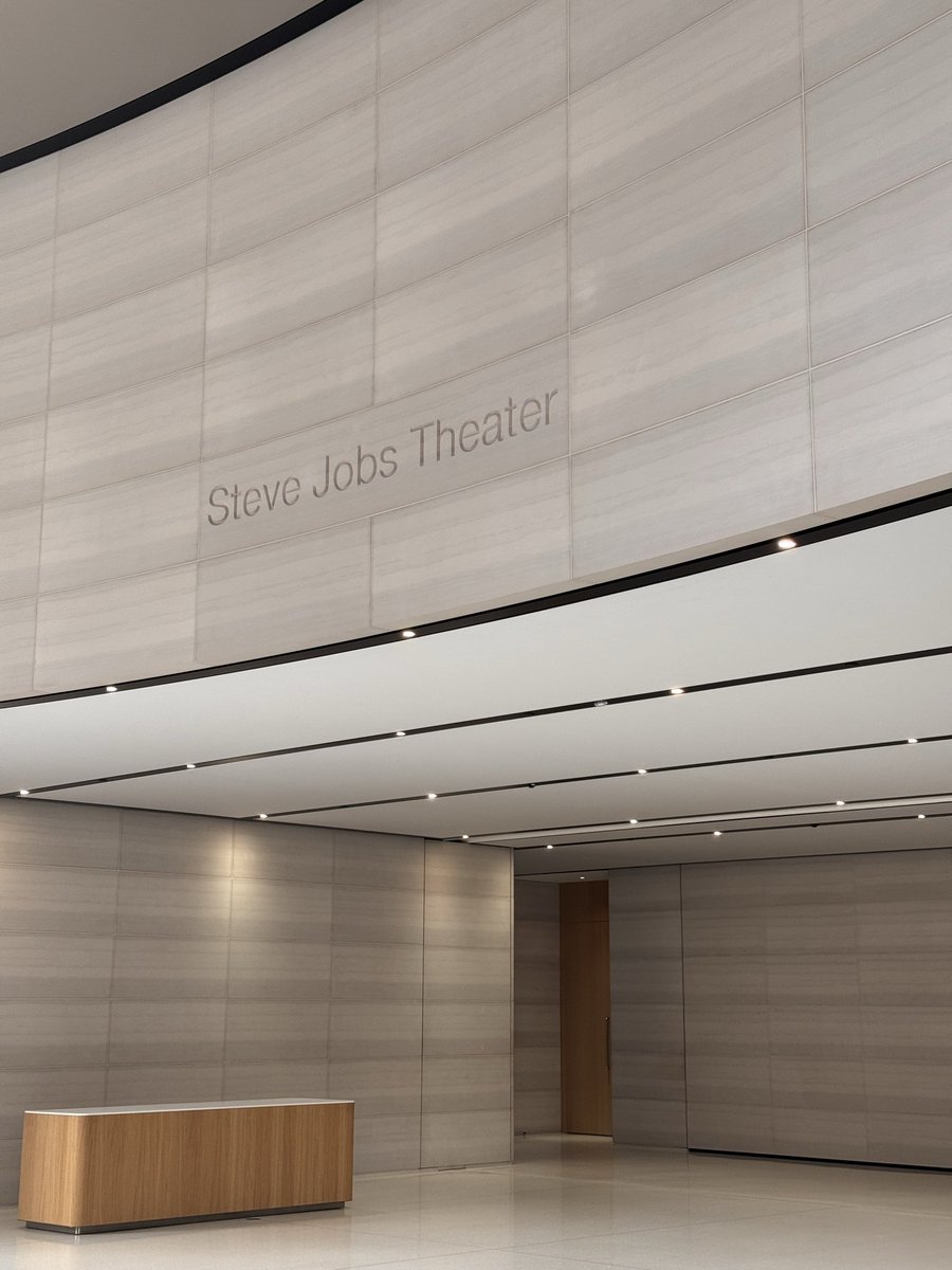 coder_pilot's tweet photo. After standing in line all morning. I get to see #stevejobstheater in person. #wwdc so excited to be here https://t.co/CJSKyTLaUL
