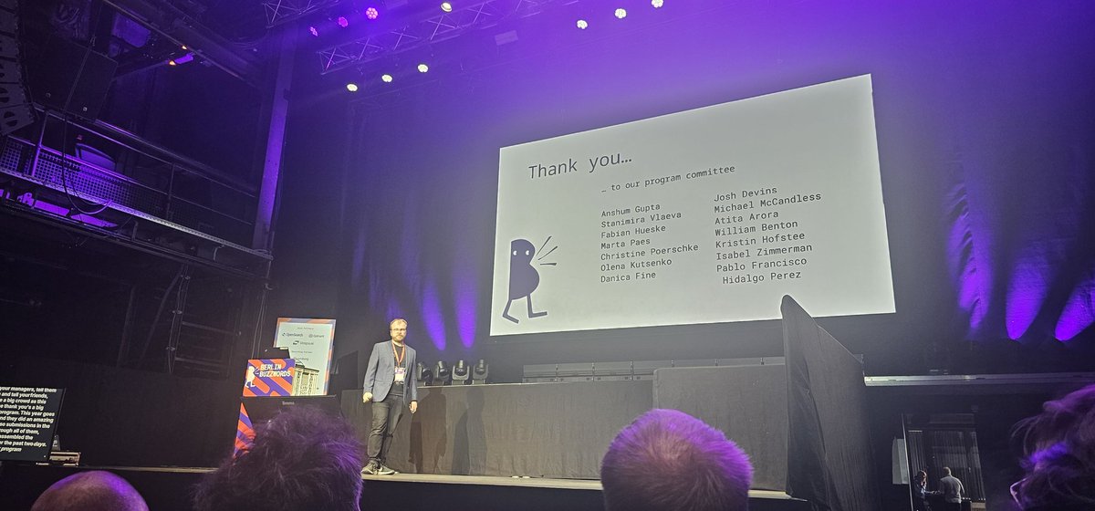 atitaarora's tweet photo. Honoured to be mentioned with amazing names 🙏 Thank you for another amazing #bbuzz @plainschwarz https://t.co/y9HXI2FT7q