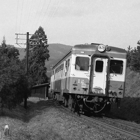 Bander_Muar's tweet photo. 鉄：国鉄二俣線(1972年)-2/3～金指・都田間
#キハ20
#二俣線 https://t.co/6ze6FCTFba