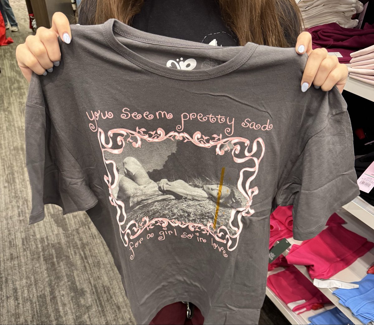 amandabedumb's tweet photo. FOUND LIV IN TARGET… IM OBSESSED https://t.co/Y64obKWxhM