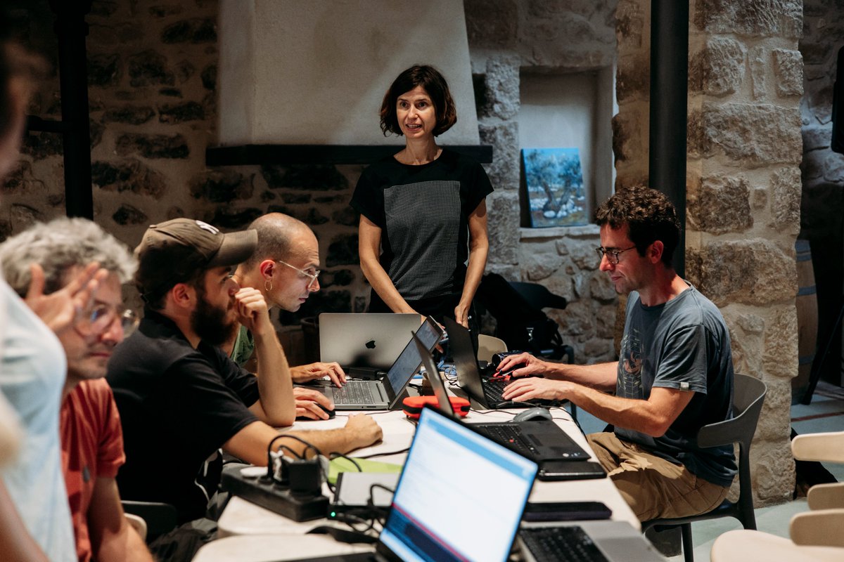 eufonic_fest's tweet photo. Hem actualitzat la graella del #BotCampLAB i això pinta MOLT bé👉 https://t.co/uO0rHvKyc8

Si vols 4 dies (intensos) d'art digital, codi, bots, live coding, art generatiu i tecnologia en comunitat, del 2 al 5 de juliol t'esperem a Tivissa!

🎟️Inscripcions https://t.co/Rx8hOQJhrD https://t.co/Ez521URCqJ