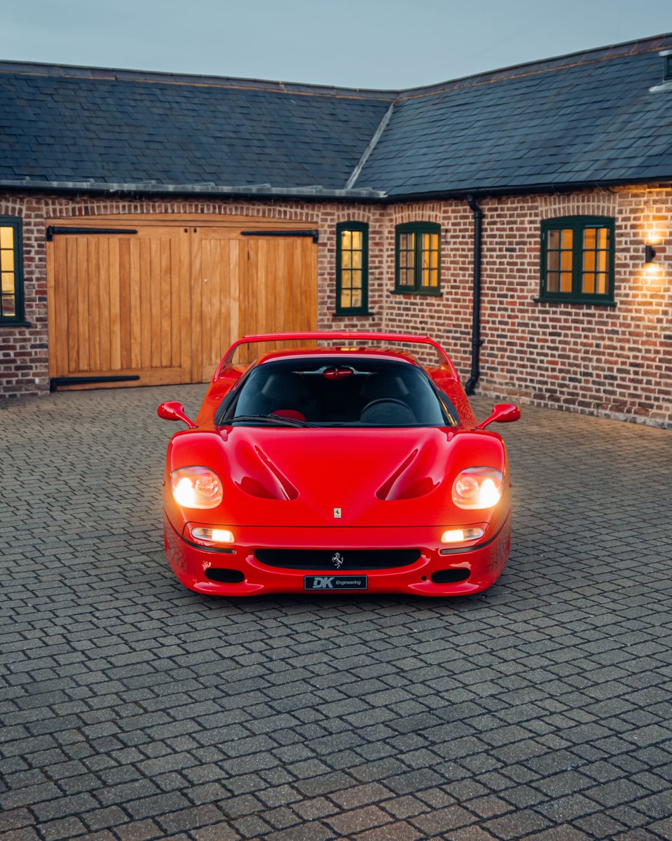 ApexDistrictX's tweet photo. Ferrari F50 https://t.co/fUsOl8G8xq