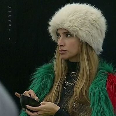 solzialove's tweet photo. manu sobre sol: "vos te pensás que ella necesita que alguno de nosotros la eleve? la piba quieras o no ya es una participante importante en la casa". #GranHermano https://t.co/0Es2HAGCTV