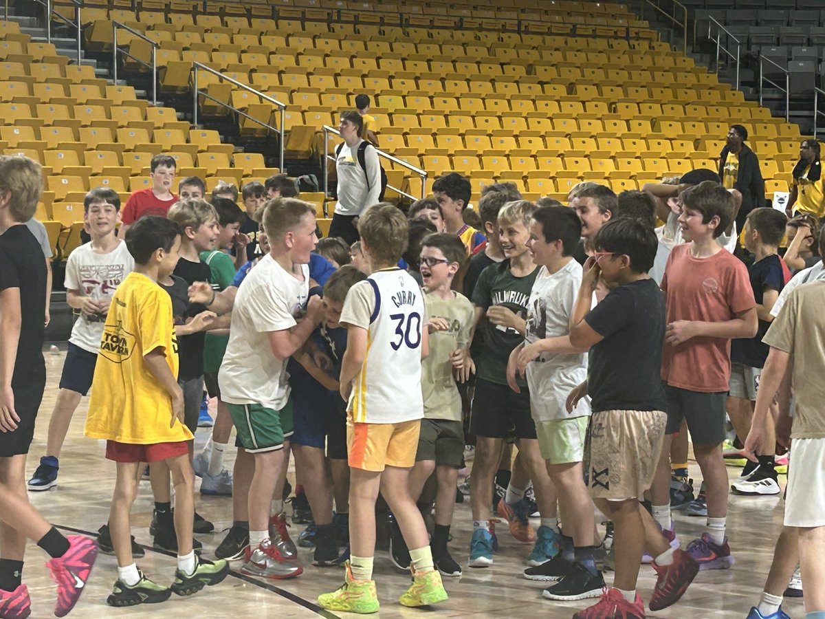 AppStateMBB's tweet photo. Day 2 of camp is in the books and the energy was electric! 🏀🔥🖤💛 #TakeTheStairs https://t.co/liSy7TjdTb