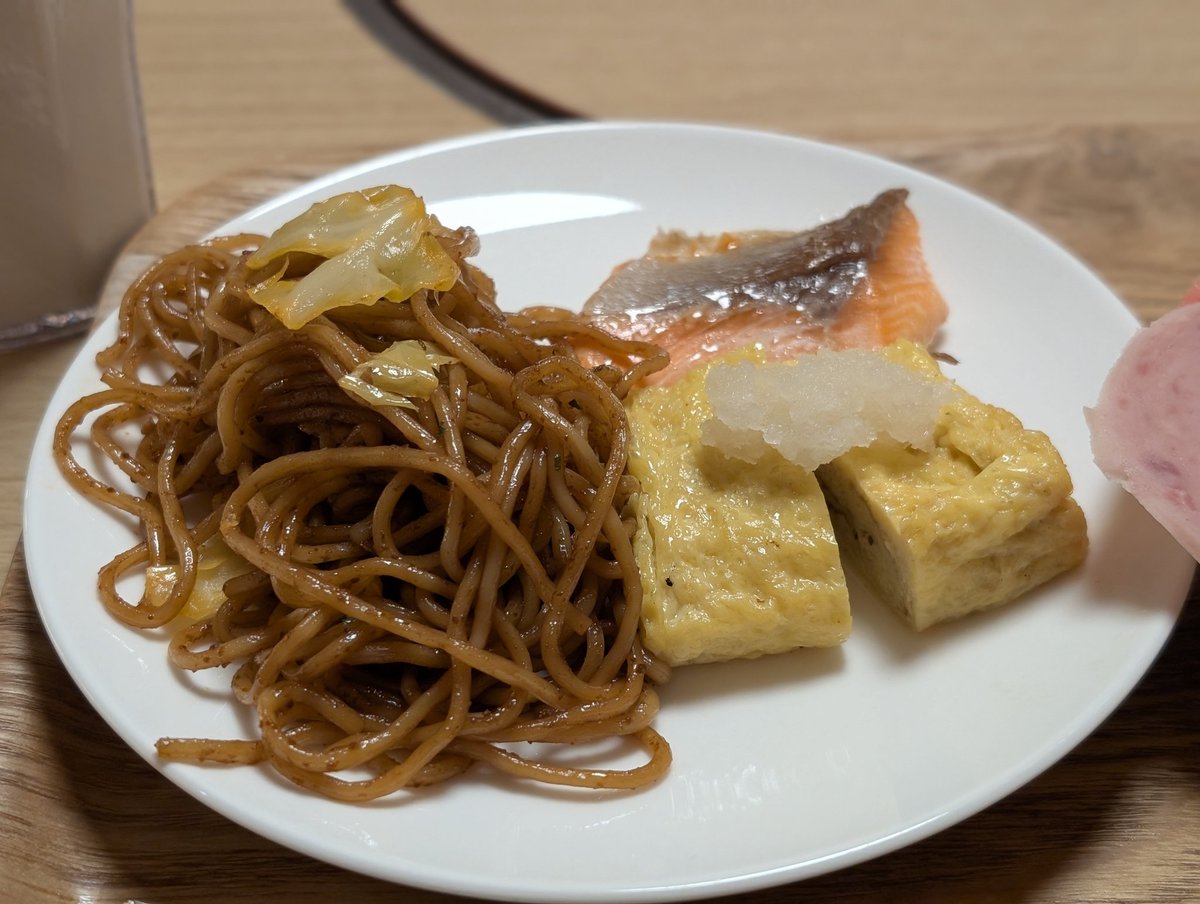rappa_tan's tweet photo. 朝からバイキングで暴飲暴食😆笑
#バイキング　#朝食 https://t.co/9QMCarAnMH