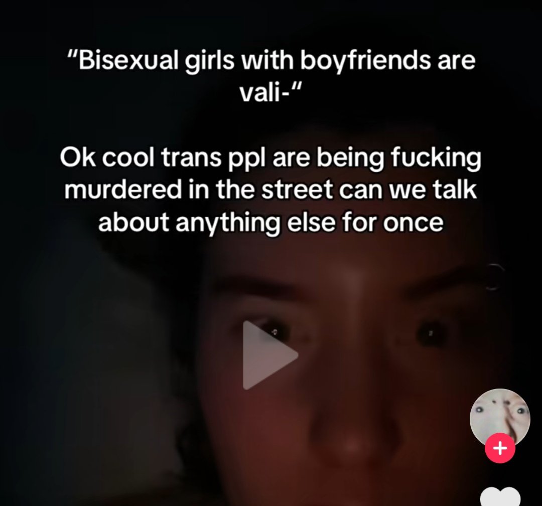 ceciliren's tweet photo. @surrviiver saw the same thing earlier today. These people do not see us as queers by the way they deny any form of oppression or prejudice towards us https://t.co/wSRoKrAy4E
