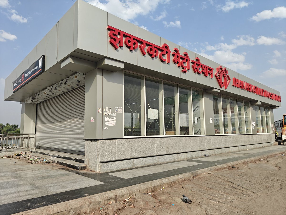 JagoKanpurJago's tweet photo. Can't wait for the inauguration of the balance section !
#ExpandKanpurMetro #KanpurMetroExpansion #Kanpur #Metro #UPMetro #UPMRC #MetroLife #MetroInUP #MetroInIndia #UrbanTransport #PublicTransist #SmartCity #KanpurOnTheMove #MetroConnectsKanpur #KanpurKiMetro #RideTheChange #KanpurRunsOnMetro #JagoKanpurJago