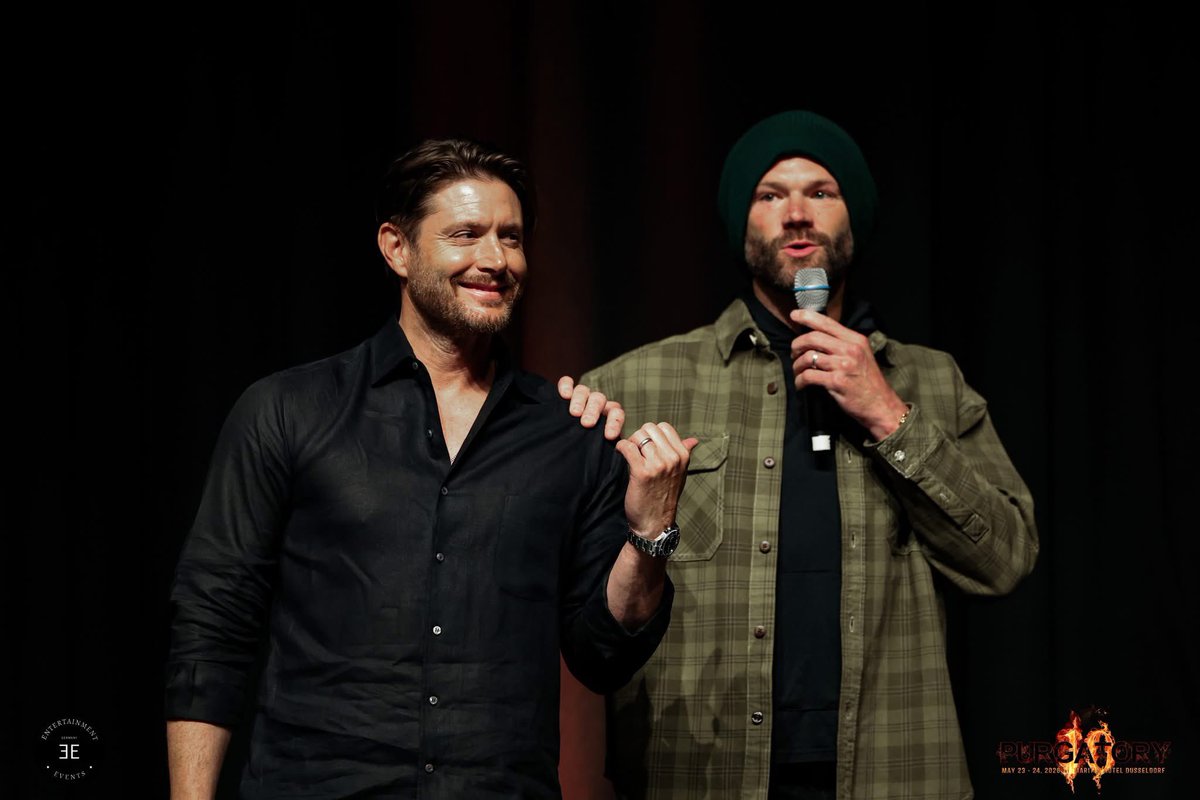 patty03021997's tweet photo. I love them both so much ❤️ https://t.co/cYLMDFrhca