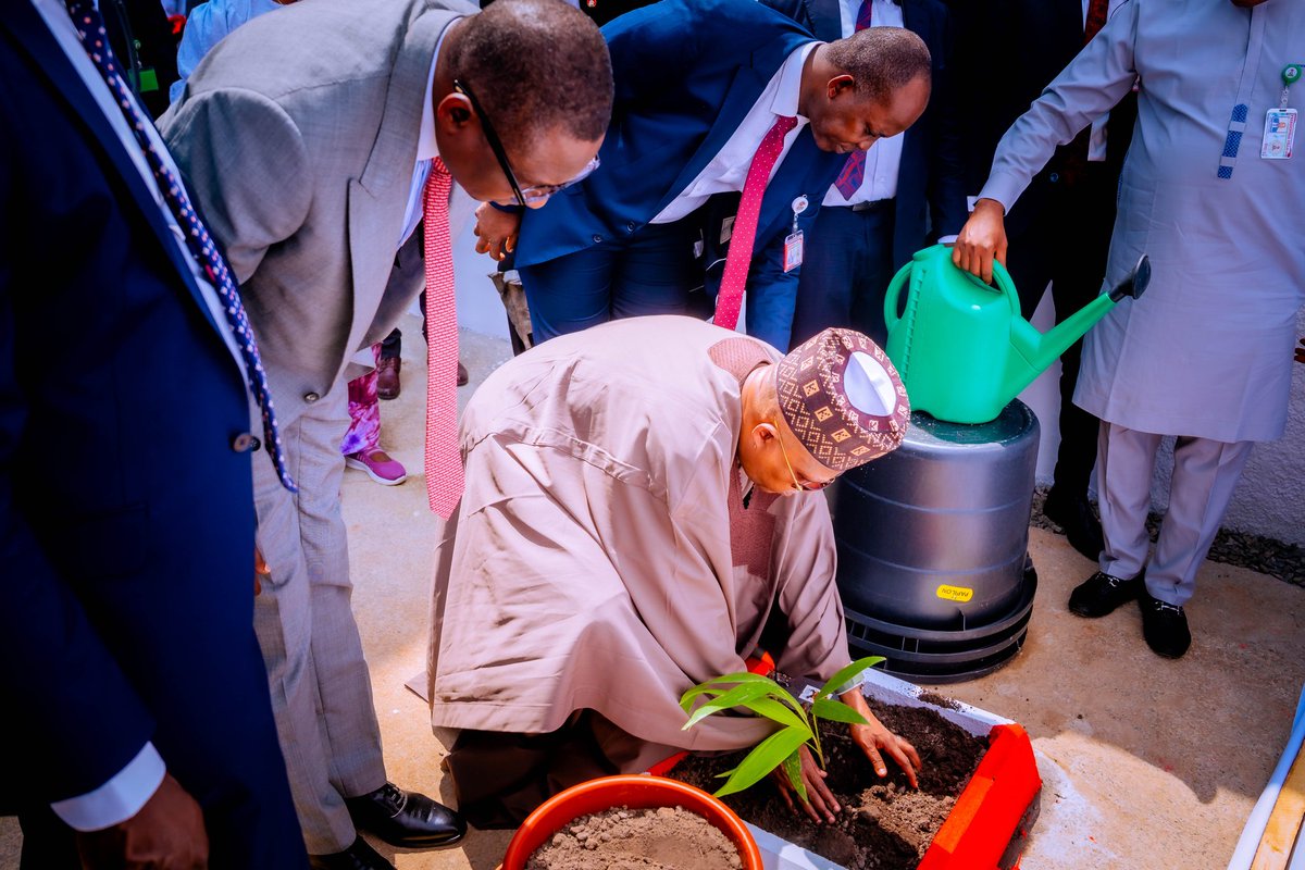 biodunaoyebanji's tweet photo. Today, our vision of transforming Ekiti from the fountain of knowledge into Nigeria’s ultimate capital of wealth and innovation took a historic, record-breaking leap forward.

Alongside Vice President Kashim Shettima, who represented President Bola Ahmed Tinubu, we officially turned the sod for the groundbreaking Ekiti Knowledge Zone (EKZ) at Ago Araromi, Ado-Ekiti. 

This masterpiece is an economic outlier, backed by 80 million dollars in financial capital secured through the African Development Bank (AfDB) and the Federal Government, designed to generate up to 100,000 modern jobs upon full completion.

This is not just a real estate project; it is a deliberate masterplan to position Ekiti as a global digital powerhouse. Our core ambition is clear: we are unlocking a 1 billion dollar annual foreign exchange potential by building an ecosystem that supports 40,000 remote knowledge workers right here in Ekiti.
We did not just start building today; we built the foundation over years of aggressive, strategic preparation:

World-Class Infrastructure:
We have reserved 1,700 hectares of land situated close to four major universities and a polytechnic, complete with a dedicated Independent Power Plant (IPP).

Hyper-Connectivity:
We slashed Right of Way tariffs, resulting in over 1,000km of high-speed fibre broadband laid by MTN and IHS across all 16 LGAs to power a true digital economy.

Talent Pipelines:
We are actively leveraging Ekiti's 15,000 annual graduates, boosting their global readiness through tech partnerships with industry giants like Microsoft and TechCabal.

Global Status:
Our model is so unique that Ekiti was selected by the UK's Knowledge Transfer Network as one of only three African locations recognized for place-based innovation.
From hosting global Business Process Outsourcing (BPO) hubs to launching advanced startup incubators, the EKZ will serve as Africa's premier technology ecosystem. We are translating our state's intellectual heritage into raw economic power. 

On June 20, let us vote to defend and sustain this grand vision.

#EkitiKnowledgeZone #InnovationHub #DigitalEconomy #TheBAOStandard #JobCreation #June20