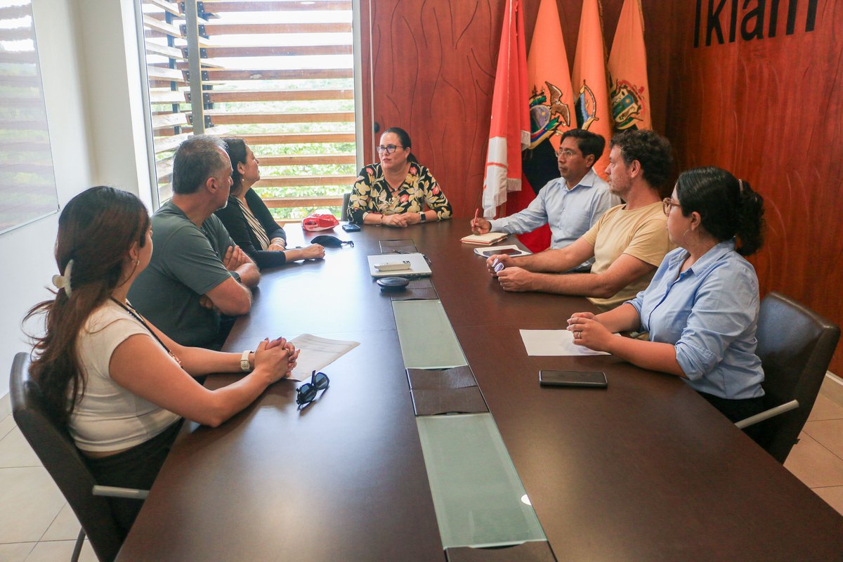 u_ikiam's tweet photo. 🤝🌎 La Universidad Regional Amazónica Ikiam recibió la visita de la Dra. Rocío Robinson-Wiedemann, directora de Innovación y AIT Startups del Instituto de Gestión en América Latina de la Universidad de St. Gallen, y del Dr. Juan Pablo Carvallo, director ejecutivo de CEDIA, en una jornada orientada a explorar oportunidades de cooperación internacional.
Durante el encuentro se presentaron proyectos de investigación e innovación, las capacidades del Fab Lab, la incubadora Ikiam Innova y los laboratorios de la universidad, destacando el potencial científico y tecnológico de Ikiam para el desarrollo de iniciativas de impacto.
Estos espacios fortalecen la construcción de redes estratégicas, impulsan la transferencia de conocimiento y generan nuevas oportunidades para que la investigación se transforme en soluciones innovadoras para la Amazonía y el país. 🚀🌿
#Ikiam #Innovación #Investigación #TransferenciaTecnológica #CooperaciónInternacional #FabLabIkiam #IkiamInnova