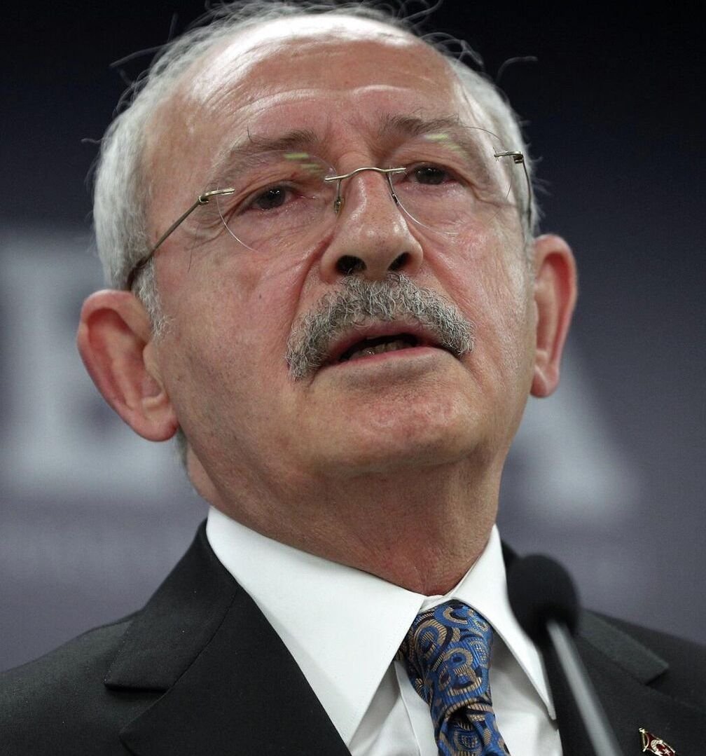 mte03330413's tweet photo. Kemal Kılıçdaroğlu denilen bu yüzsüz butlanin görüntüsüyle sinirlerimi bozmak istemiyorum ama bu adam bugün tüm sınırları aştı bu paylaşımı silecem
Sadece bunu destekleyen tehlikenin farkında olmayan samimi Aleviler!adam Neo Osmanlıcılık diyor bu adam çıkarı için hersey yapar https://t.co/s1SbD0T60X