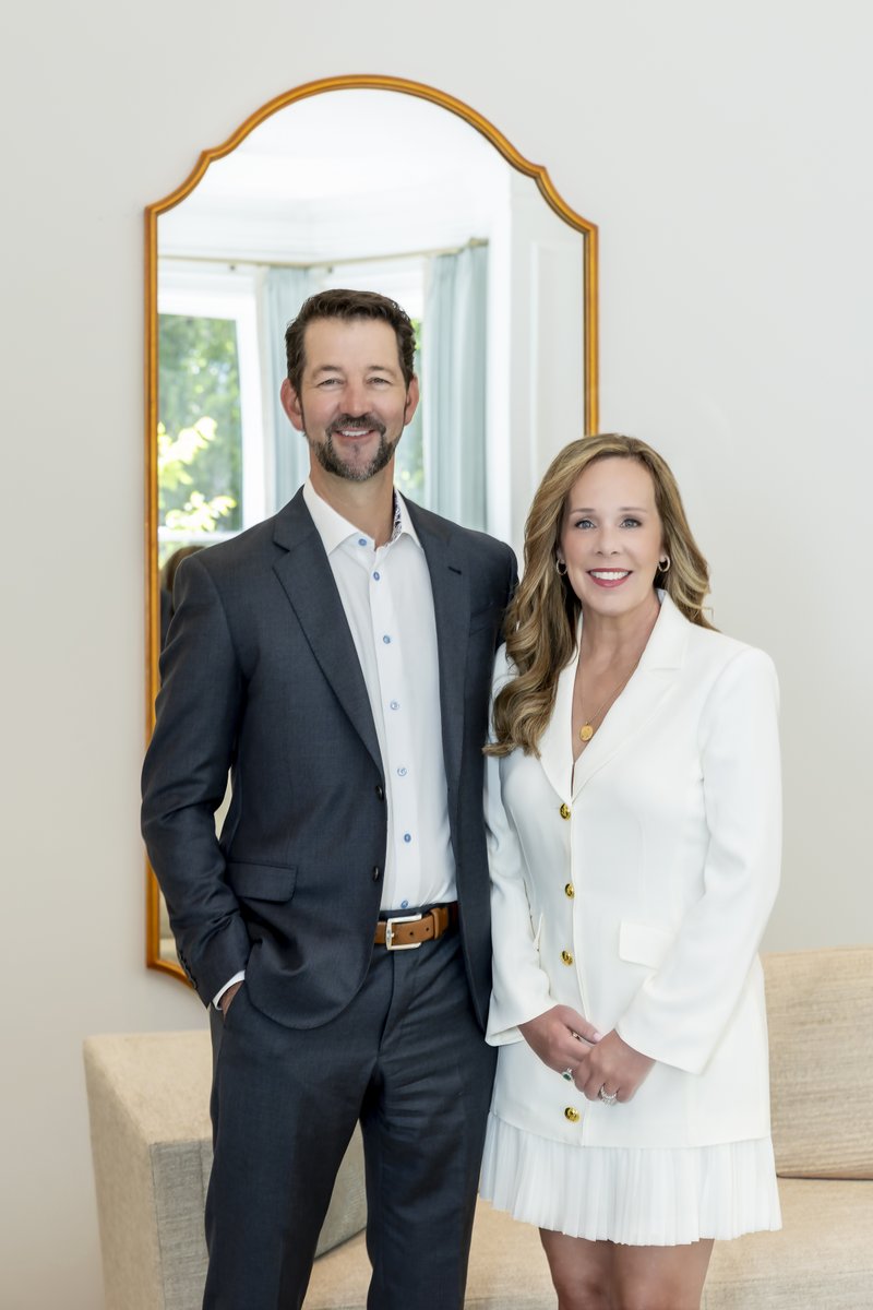 BostonCollege's tweet photo. Boston College will leverage its formative and ethical strengths to explore the opportunities, implications, and dangers of AI through a transformative gift from Trustee Jason Krantz ’95, P’23 and his wife Keely (Fitzgerald) Krantz ’95, P’23. https://t.co/jAdDiNxnHg https://t.co/D4zNIB2f8M