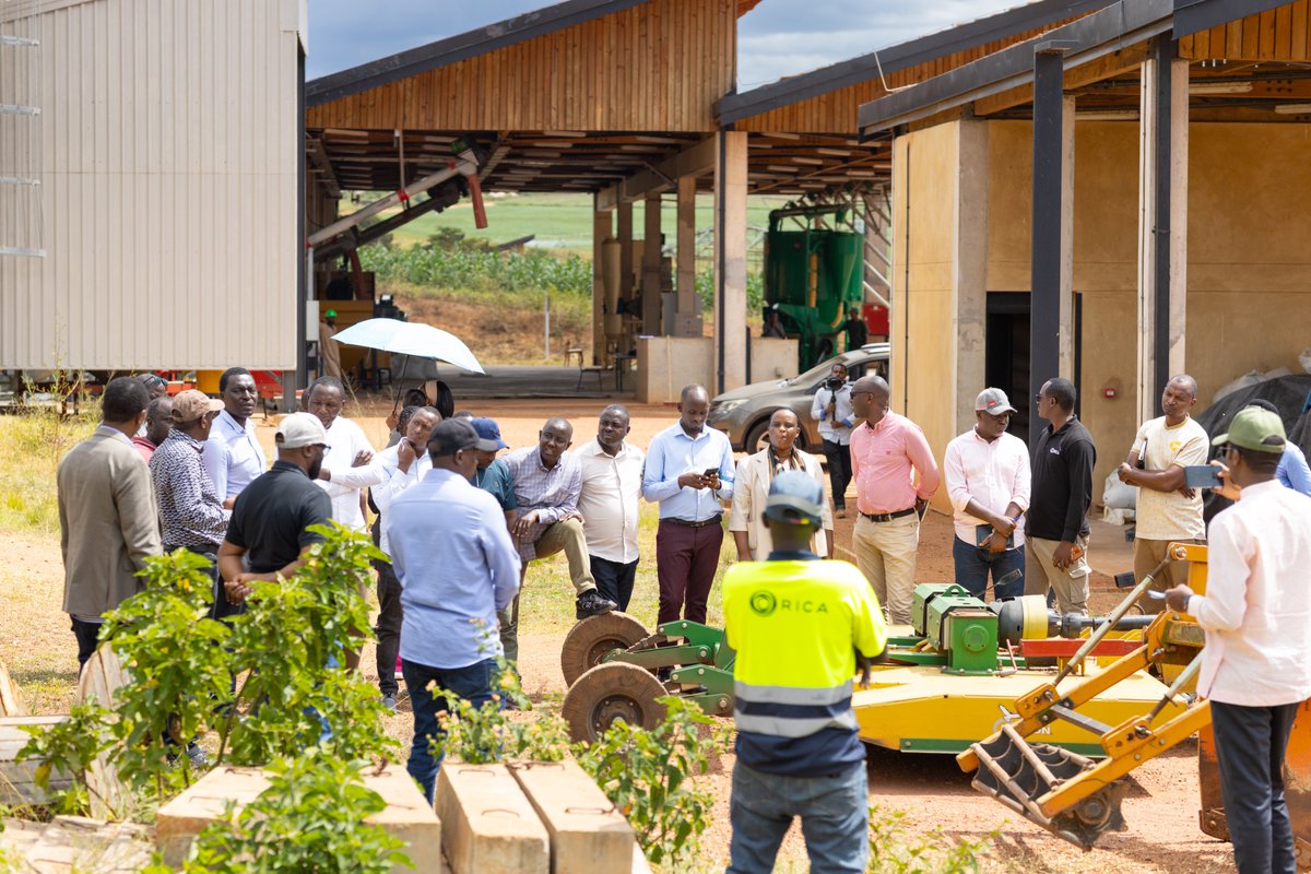 RICA_Rwanda's tweet photo. Toward a Unified CA Agenda: Yesterday, RICA hosted @RwandaAgri staff and @RwandaAgriBoard station managers from across the country for a Conservation Agriculture (CA) tour and training on campus. The training created a valuable platform for strengthening synergy among research, extension and policy institutions. It also helped build participants’ capacity to support farmers in adopting CA to advance its implementation and scaling nationwide.