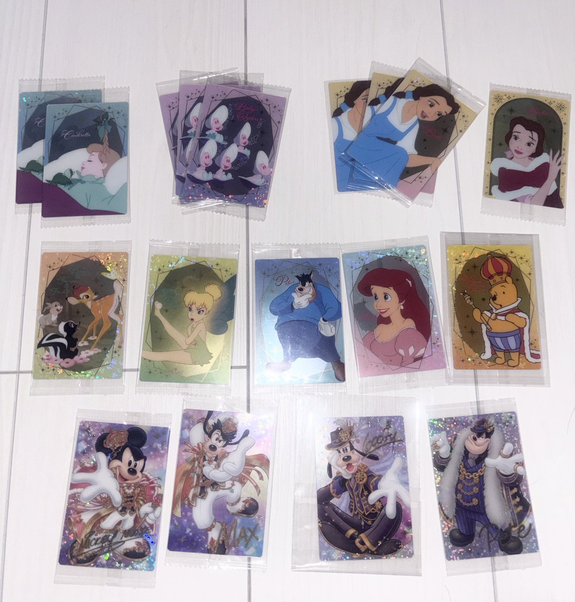 juunaa_528's tweet photo. 【Disney Characters ディズニー ウエハース】
交換

【譲】 画像のもの

【求】SPミッキー・ミニー・クラリス・ドナルド・デイジー・ N おしゃれキャット

(※)SP⇔SP同士で交換いただける方が優先ですが、お相手様SP1：当方N複数枚出すことも可能です。
郵送での交換希望です。 https://t.co/jrwPcAsAoJ