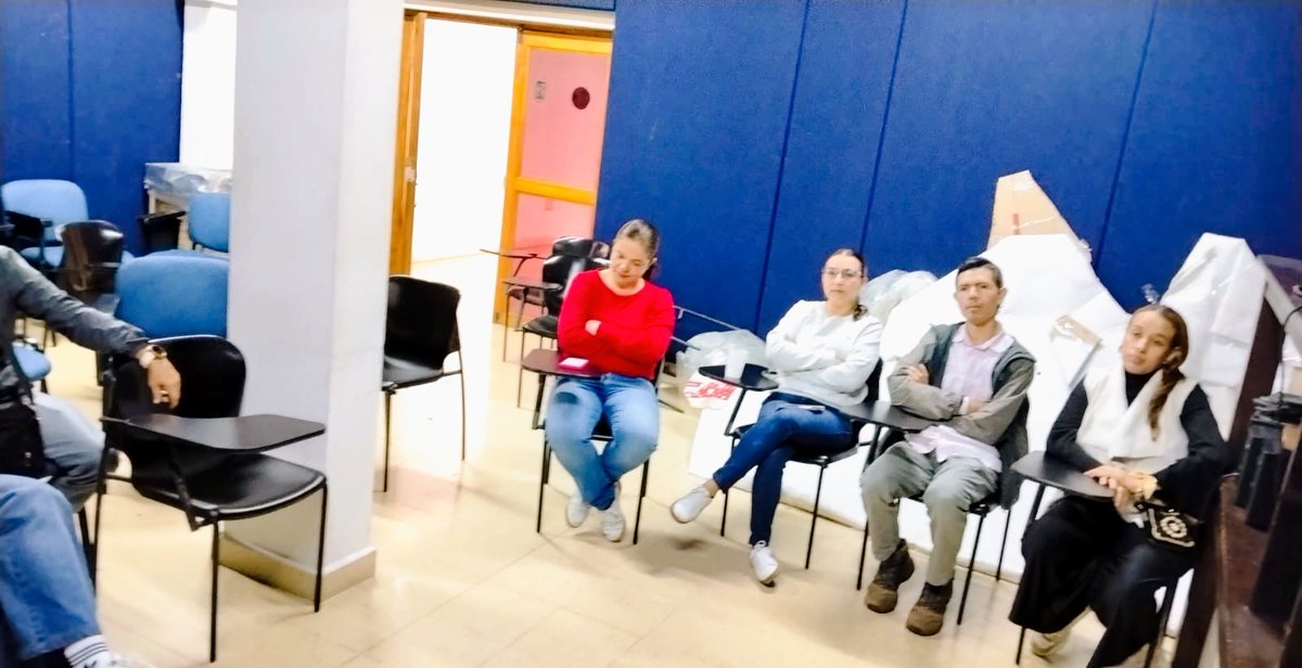 SunetMedellin's tweet photo. Fin de semana de trabajo por y para los trabajadores. 💼✨ Nos reunimos con el Comité SUNET Santa Bárbara para fortalecer el sindicato, llevar nuestra oferta jurídica y de capacitación, y debatir inquietudes clave.
​¡Con fuerza y compromiso seguimos construyendo! 💪❤️ #SUNET https://t.co/550Xrvgn48