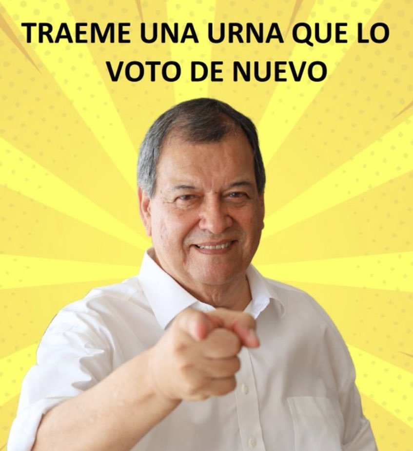 EdsonMairn17739's tweet photo. @arturoayala_3 Volviera a votar por nieto tráeme la urna para votar por el nuevamente. https://t.co/YjKEQ78Irm