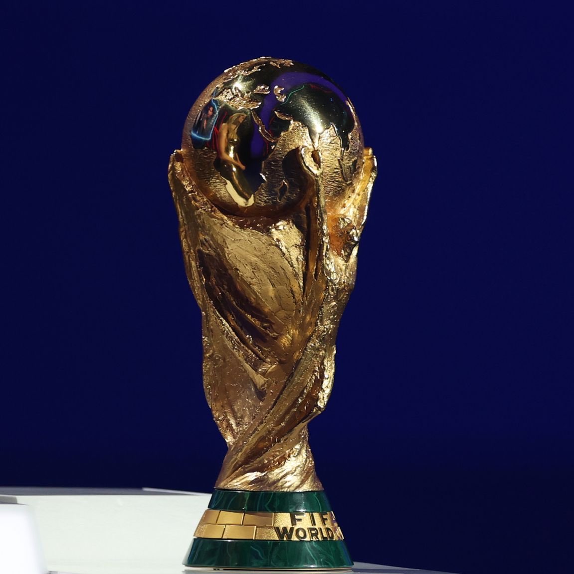 PurelyFootball's tweet photo. 🗣️ Ian Wright on the 2026 World Cup: 

“I'm really laughing… but this isn't funny. Tickets are exorbitant, travel costs are high, and visas are being rejected… Is this how a host behaves?” “We saw how Qatar was criticized… and now? I don't hear a thing.” https://t.co/gxUKsOqxzS