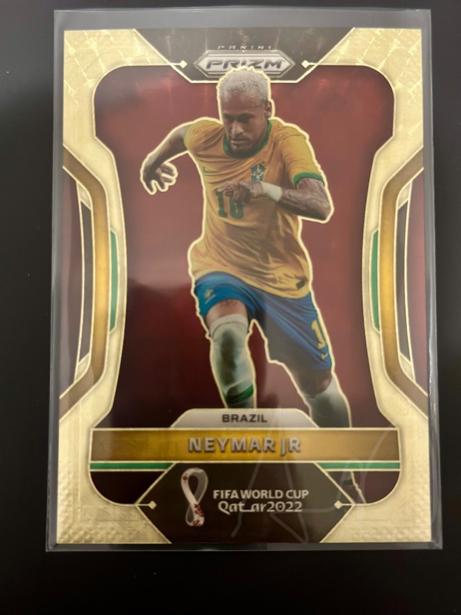 AznRx_'s tweet photo. @SportsCardInv Nice hit! 🔥 I pulled the Neymar 1/1 Gold Power a few years ago! https://t.co/wGZczeDuwn