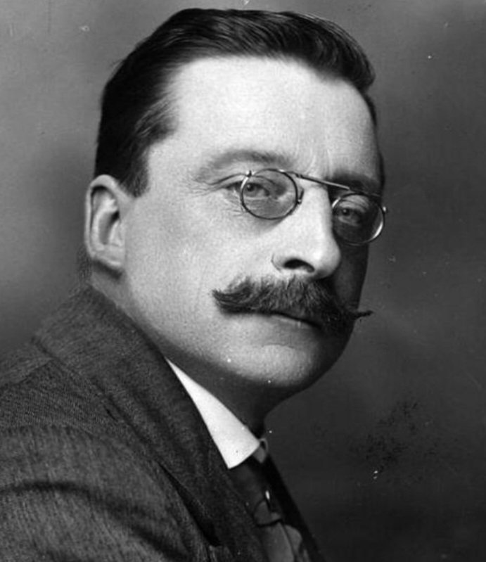 aisimirceanois's tweet photo. "No excuses were needed for an Irish Nationalist declining to hold the Negro his peer in right"

Arthur Griffith. https://t.co/LhTxQ8j9lw