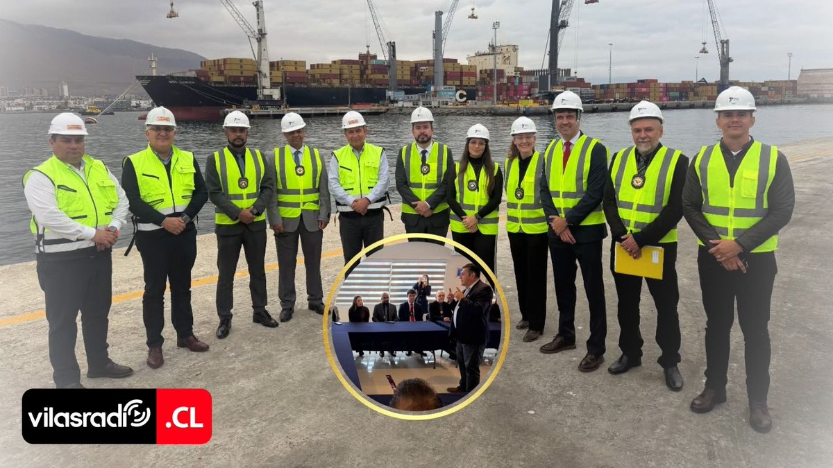 VilasRadio's tweet photo. 🇧🇷🤝🇨🇱ADUANA DE BRASIL COMPLETA EXTENSO RECORRIDO TERRESTRE Y ARRIBA A PUERTO DE IQUIQUE POR CORREDOR BIOCEÁNICO

💻📲Revisa la nota completa en: https://t.co/tgu5xOecG1

#Tarapacá #Iquique #CorredorBioceánico #AduanaBrasil #ReceitaFederal #EPI #PuertoDeIquique #Zofri #ITI #IntegraciónRegional #ComercioExterior