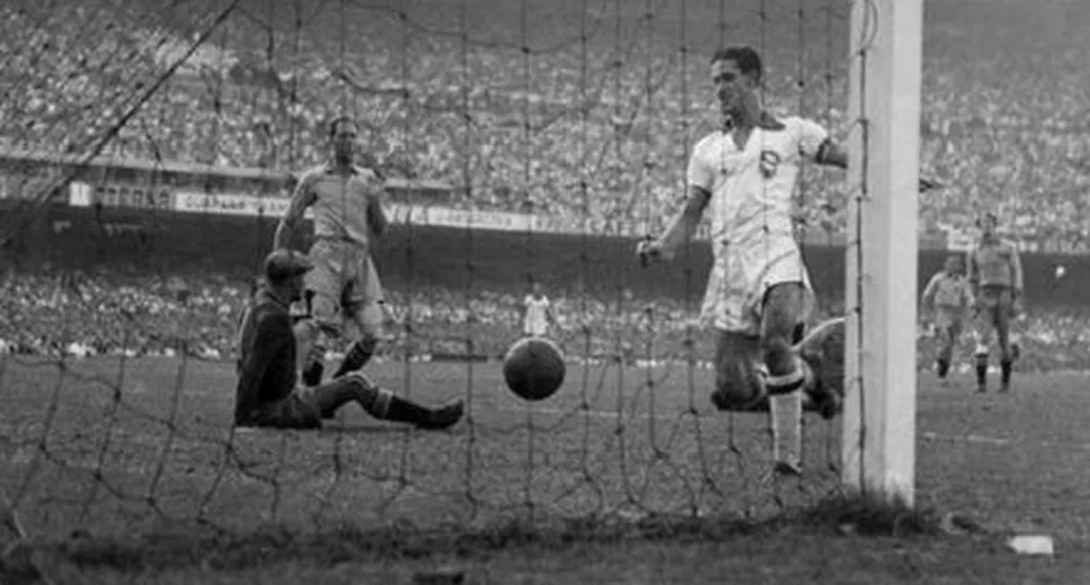 brunomurito's tweet photo. Bayern é o clube com mais gols na história da Copa do Mundo; Vasco lidera entre os brasileiros

por @gatomestre 
-> https://t.co/y1WLdaG0Ar https://t.co/E0tv9vZyL0