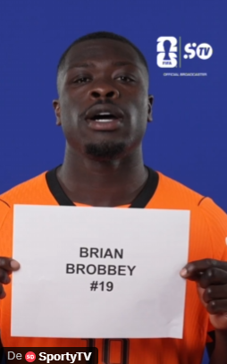 BatataChannel's tweet photo. @DataFutebol Esse aqui nao soube falar o próprio nome pqp
Todo mundo sabe que o nome dele é Brobbey o Brabo https://t.co/Y5xpMPBJnl