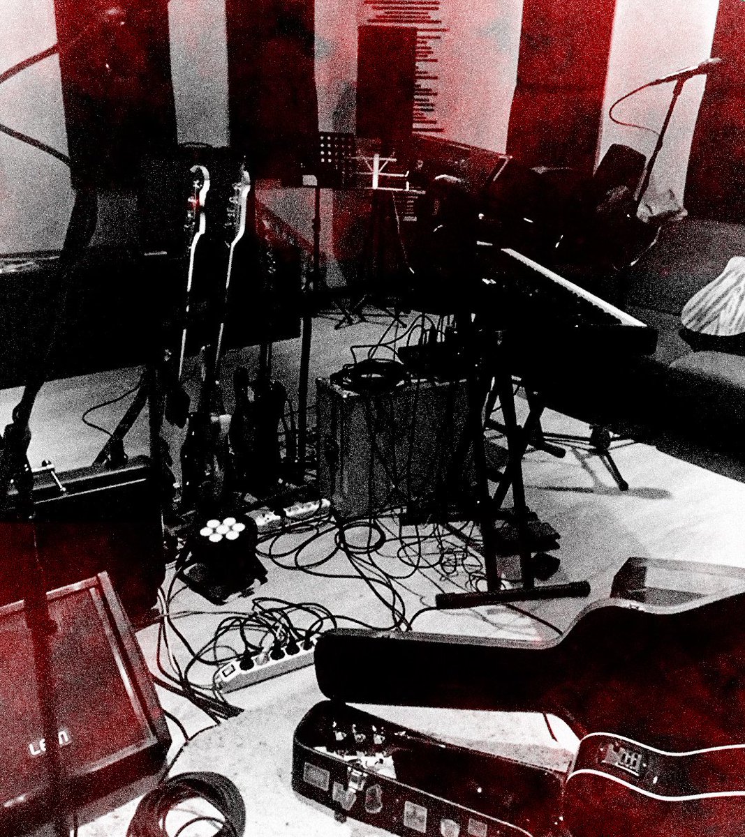 THCORRUPT's tweet photo. ⠀
⠀⠀⠀𓏶⠀⠀ׄ⠀⠀𝖒𝙸𝚂𝙷𝙰⠀⠀𝖌𝚁𝙰𝚈𝚂𝙾𝙽⠀⠀⌿
⠀⠀⠀  ᵖᵘⁿᵏ  ⁵⁷⠀⠀𓎂⠀⠀ın  ᵗʰᵉ  𝖇ɑnd⠀✶
⠀ https://t.co/nXfWEURyY4
