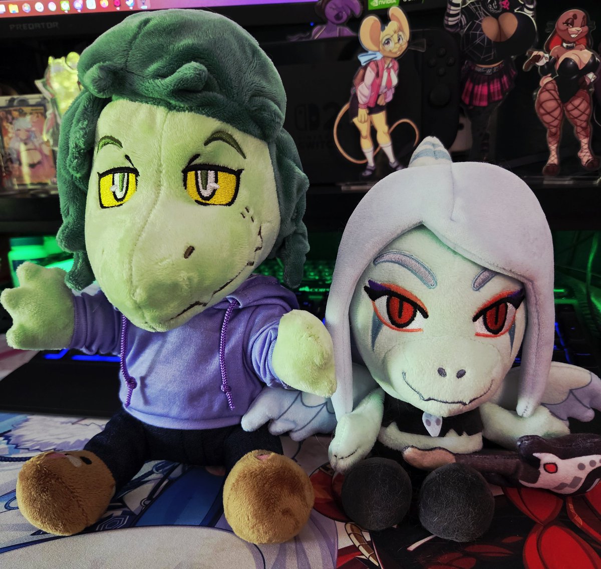 tixxian's tweet photo. I've been waiting so long to finally make this post. I'm so happy to finally have Olivia added to the collection.  #SnootGame #IWaniHugthatGator https://t.co/Qrvnr9iehb