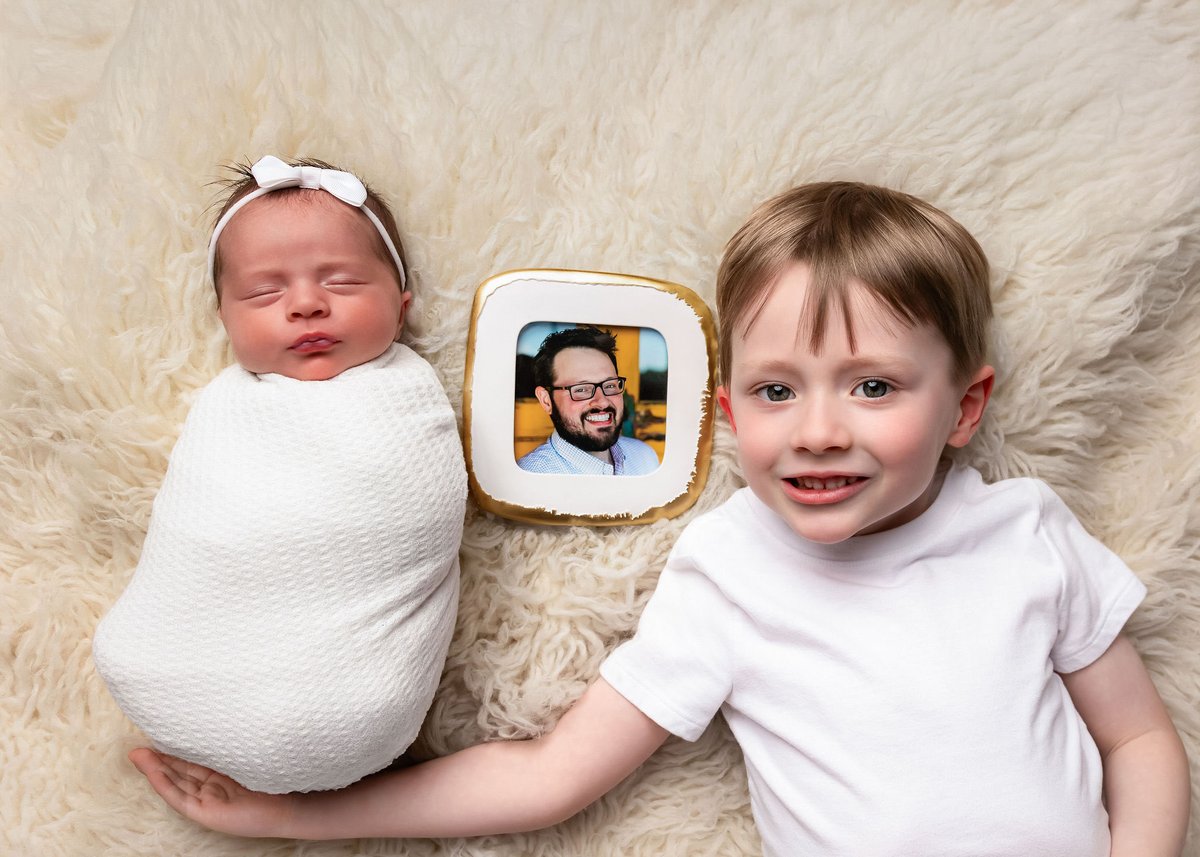 gberg88's tweet photo. 8 years married. 13 years loving each other. And today, our sweet Rose is 1 month old. 

Joy and grief seem to hold hands these days. I miss him. I miss us. I miss the life we built and we’re building. 

Happy Anniversary, @wesruckerTBA . 💛 

Just Us Forever #TeamRucker https://t.co/JzC5N0hUge