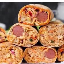 FirstChild_01's tweet photo. @safiyyabiso Kin chanchanta shawarma da wannan bayanin naki.
Amma maganar "maza su aure mata hudu koda ze ringa dawauniyar daqer"
Bama tare dake. https://t.co/eC7TCfetyS