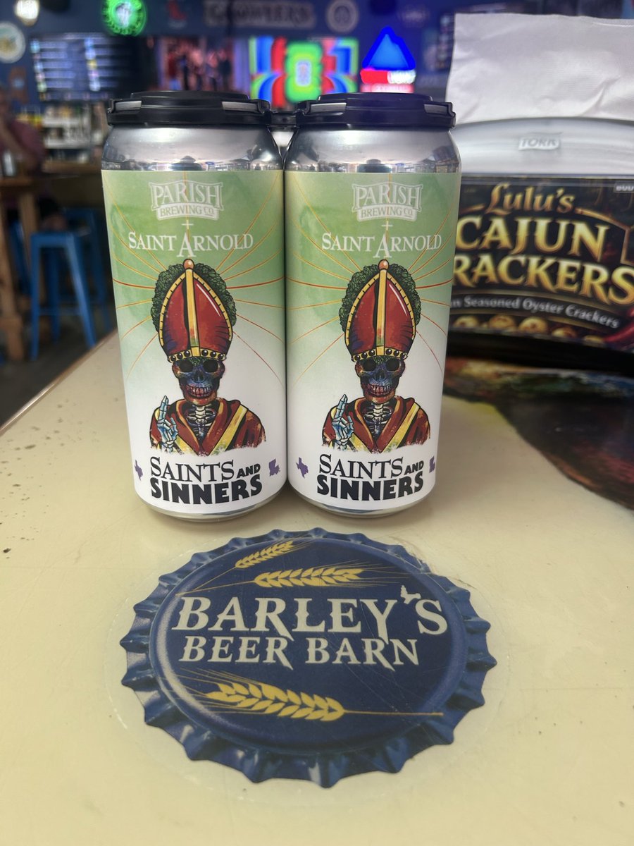 BarleysBeerBarn's tweet photo. Saints & Sinners West Coast DIPA from a collab of Parish Brewing Company & Saint Arnold Brewing Company is available in cans and on draft!! Come see us to stock your fridge!!
#bestbeerstore #yourbeerstore #BBB #craftbeer #beer #pints #growlers #cigars #beerstore #seasonalbeers https://t.co/VWALcArziT